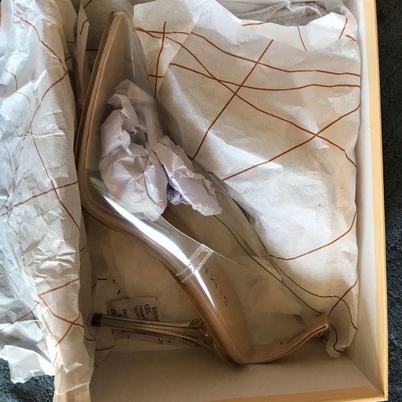 Nude/clear heels - Picture 4 of 4